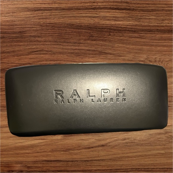 Ralph Lauren Eyeglass Case and Cleaning Cloth - Picture 1 of 6